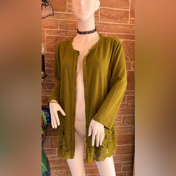 Logo Linens 3/4 Sleeve Cardigan With Crochet Lace - Picture 13 of 13